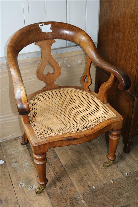 Cane seat elbow chair